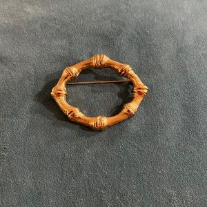 Vintage Gold Tone Round Oval Bamboo Style Pin Brooch By Monet
